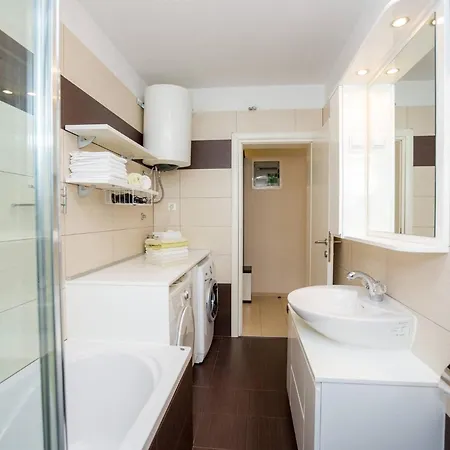 My Dalmatia - Vigo With Private Pool Apartman *