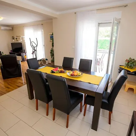 Apartman My Dalmatia - Vigo With Private Pool