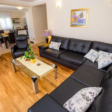 My Dalmatia - Vigo With Private Pool شقة Bokanjac