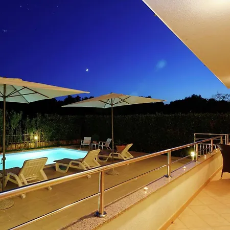 My Dalmatia - Vigo With Private Pool شقة *